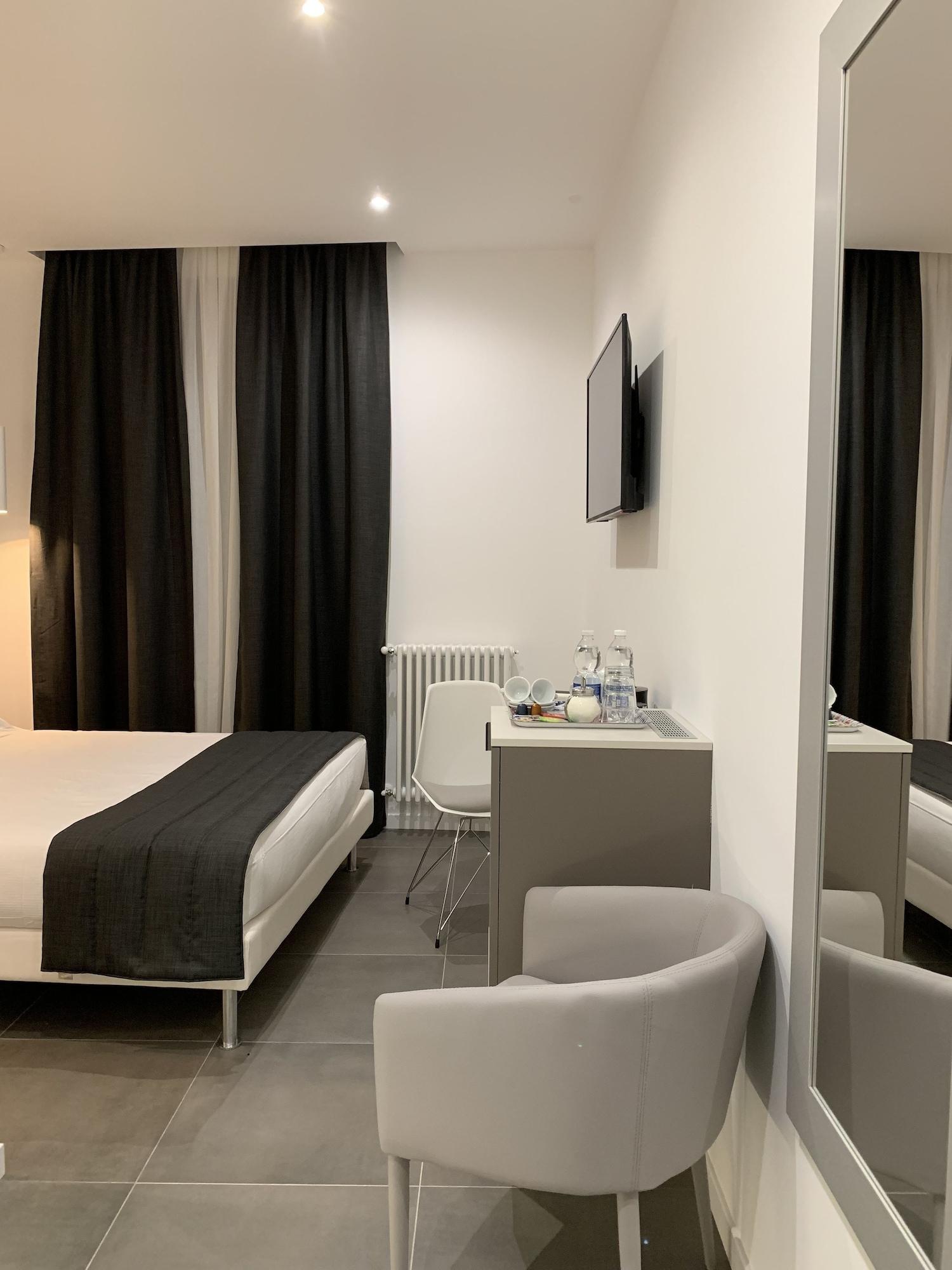 Aparthotel Bossi Milan Exterior photo